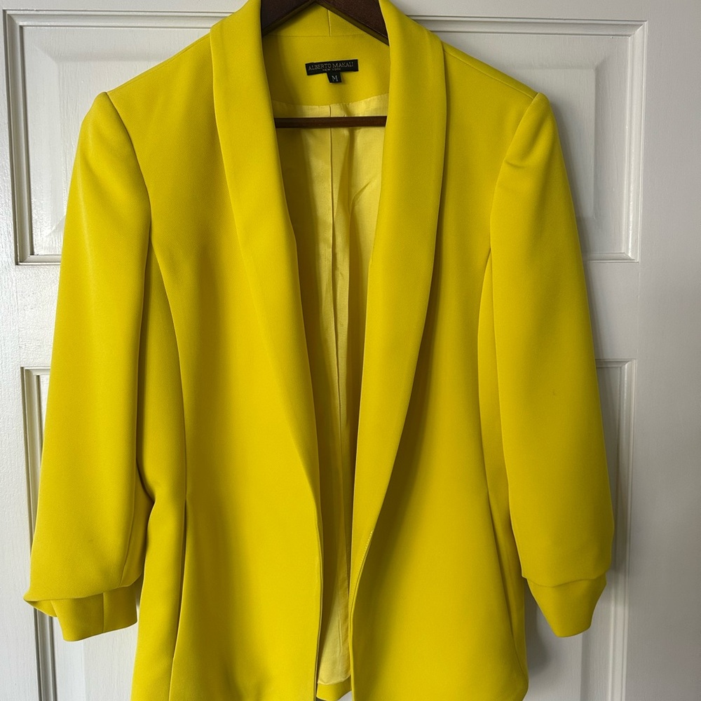 Alberto Makali Bright Yellow Open-Front Blazer
